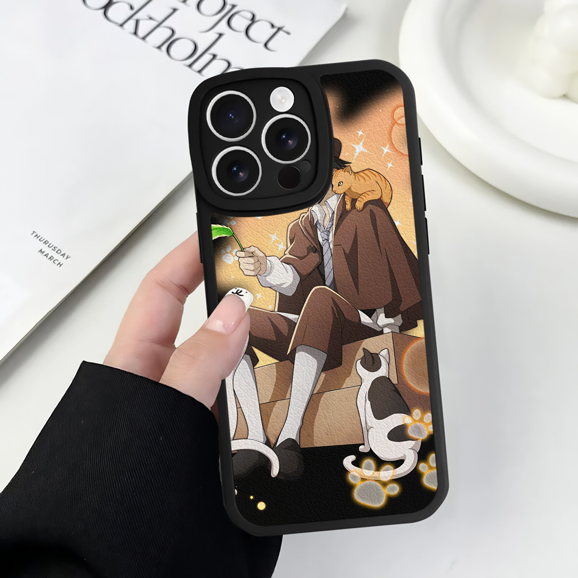 （画像用） 文豪ストレイドッグス Bungo Stray Dogs 【iPhone 16シリーズ対応】シリコンスマホケース（レザー調） 材質：シリコン